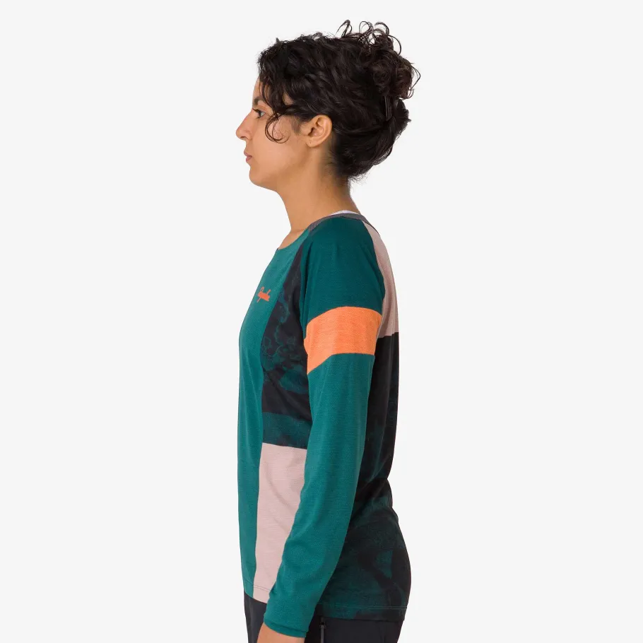 New Rapha Women'S Printed Trail Long Sleeve Technical T-Shirt Blue Green/Scarlet Ibis